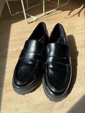 Calvin Klein Black women’s Lug Sole Penny Loafers